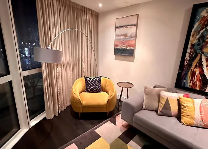Gunwharf Quays Harbour Apartments